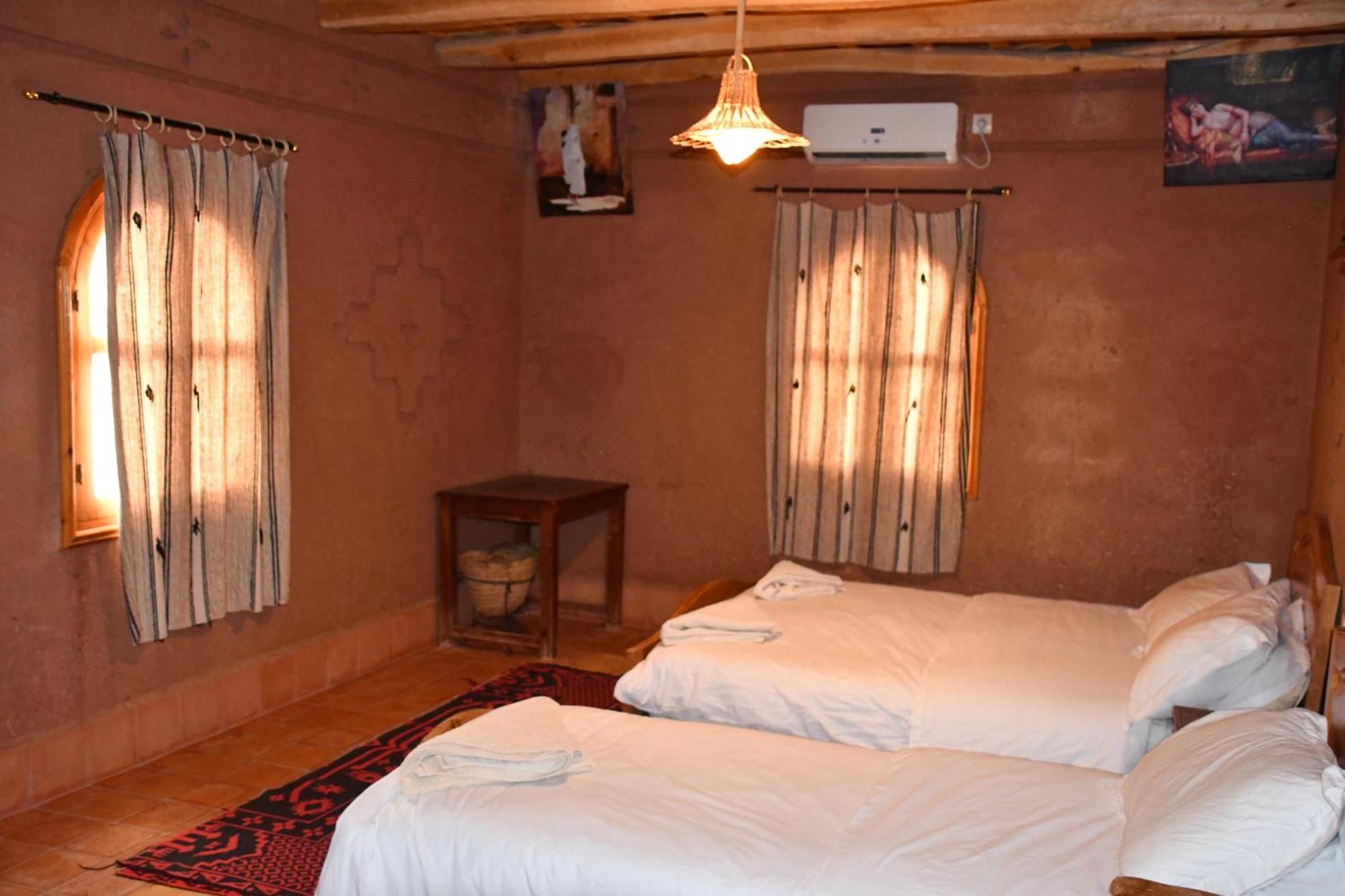 Gite D'Etape Tamaloute Bed & Breakfast Bou Drarar Dış mekan fotoğraf