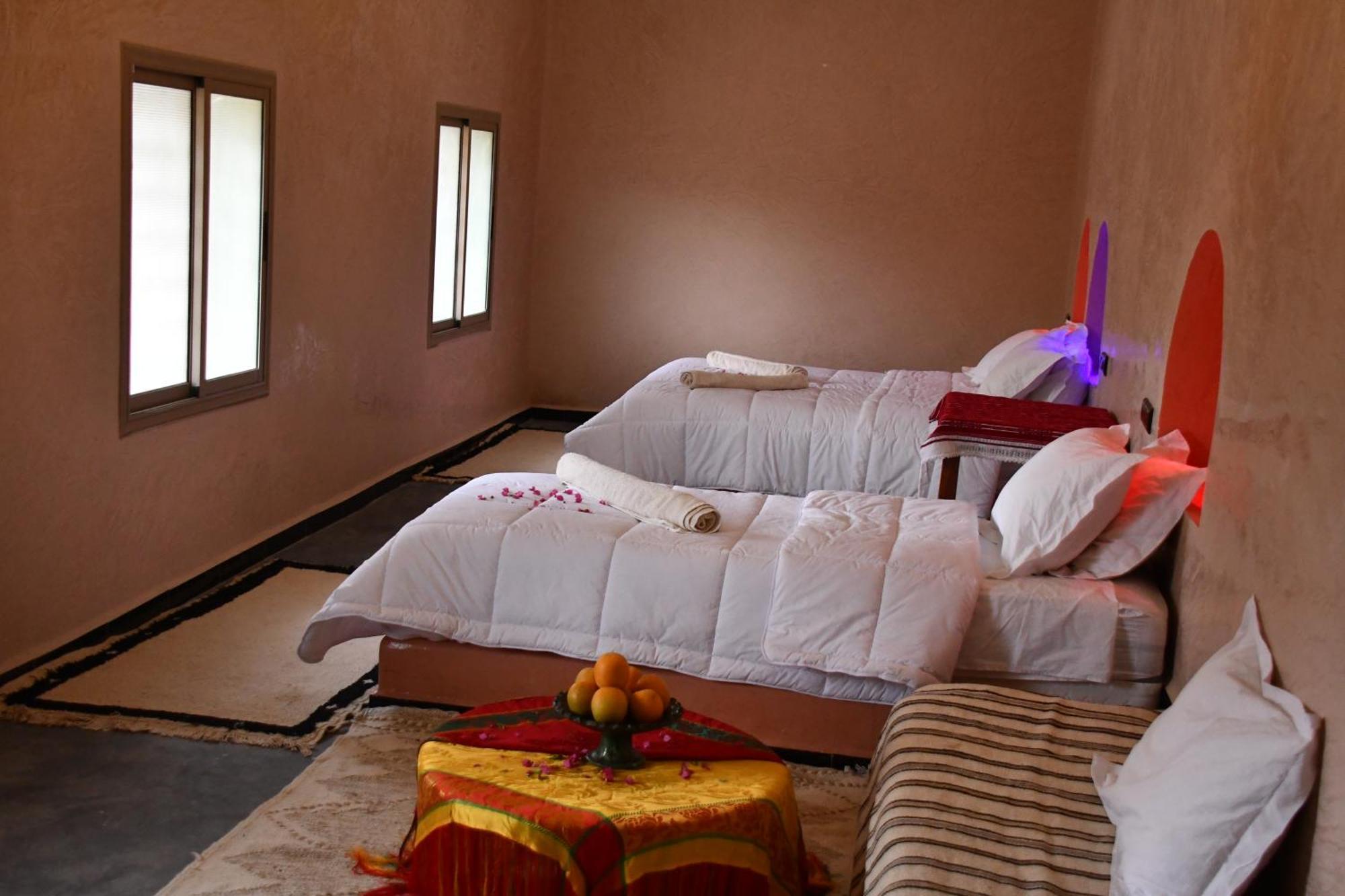 Gite D'Etape Tamaloute Bed & Breakfast Bou Drarar Dış mekan fotoğraf