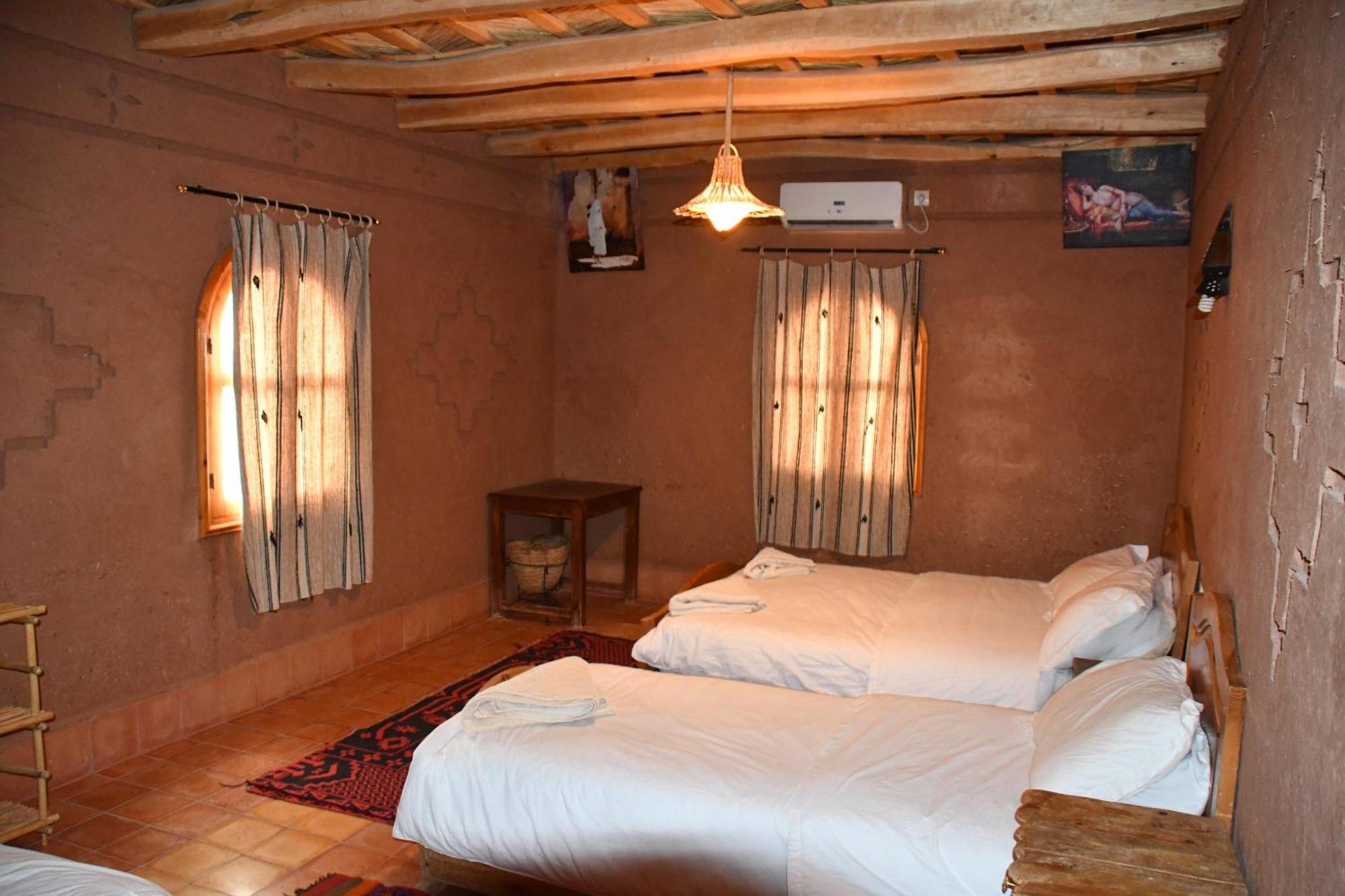 Gite D'Etape Tamaloute Bed & Breakfast Bou Drarar Dış mekan fotoğraf